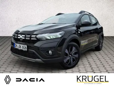 Occasion Dacia Sandero Expression 91 ch (66 kW) 2024 Noir Citadine