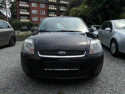 Gebraucht Ford Fiesta 80 PS (58 kW) 2007 Schwarz Kleinwagen