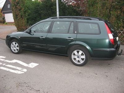 Gebraucht Ford Mondeo 131 PS (96 kW) 2003 Grün Kombi