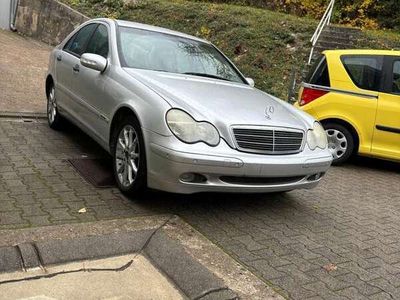 Mercedes C220