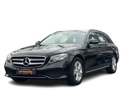 Gebraucht Mercedes E220 Advantage 194 PS (142 kW) 2016 Schwarz Kombi