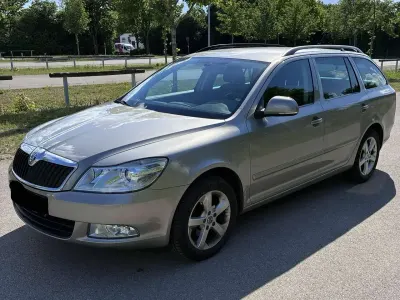 Gebraucht Skoda Octavia Best of 122 PS (89 kW) 2013 Beige Kombi