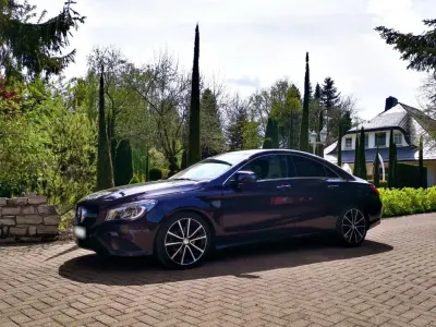 Gebraucht Mercedes CLA220 177 PS (130 kW) 2015 Violet Coupé