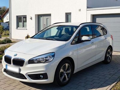 Gebraucht BMW 218 Sport Line 136 PS (100 kW) 2014 Weiß Van / Kleinbus