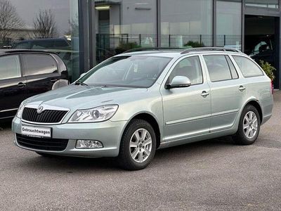 Silber Gebraucht 2010 Skoda Octavia Impuls Edition Kombi | 3.300 €