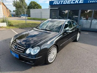 Gebraucht Mercedes CLK220 150 PS (110 kW) 2007 Schwarz Coupé