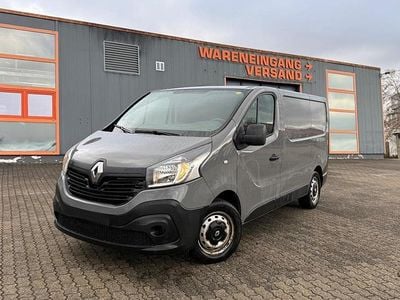 Gebraucht Renault Trafic 95 PS (69 kW) 2019 Grau Van / Kleinbus