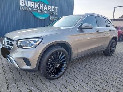 Mercedes GLC200