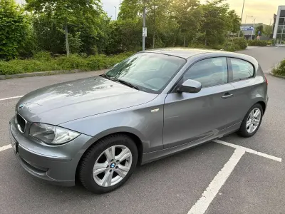 Gebraucht BMW 116 116 PS (85 kW) 2010 Grau Kleinwagen
