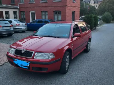 Gebraucht Skoda Octavia 100 PS (73 kW) 2004 Rot Kombi