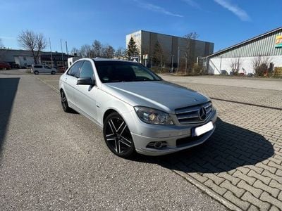 Mercedes 200