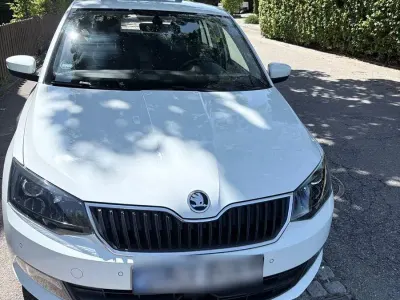 Gebraucht Skoda Fabia Style 90 PS (66 kW) 2015 Weiß Kleinwagen