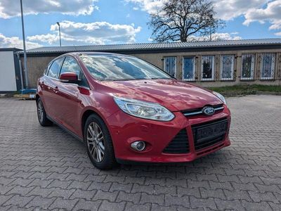 Usata Ford Focus 125 CV (91 kW) 2012 Rosso Berlina