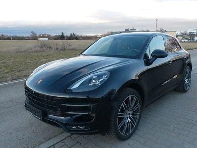 Gebraucht Porsche Macan Turbo Performance Package 441 PS (324 kW) 2017 Schwarz SUV