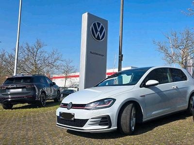 Gebraucht VW Golf VII GTI 230 PS (169 kW) 2018 Weiß Limousine