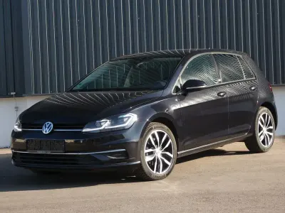 Gebraucht VW Golf VII Sound 150 PS (110 kW) 2017 Deep black perleffekt Limousine