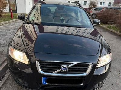 Gebraucht Volvo V50 Momentum 136 PS (100 kW) 2008 Schwarz Kombi