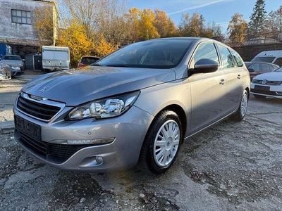 Gebraucht Peugeot 308 SW Active 131 PS (96 kW) 2015 Grau Kombi