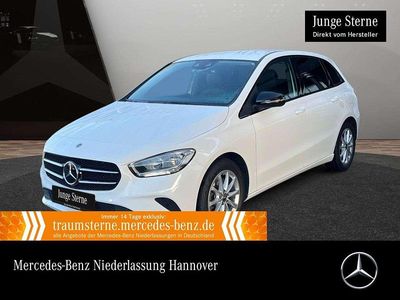 Weiß Gebraucht 2022 Mercedes E250 Night Limousine | 22.890 € (Superpreis)