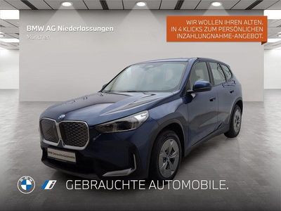 Usado BMW iX1 Sport Line 150 kW (204 HP) 2024 Azul SUV