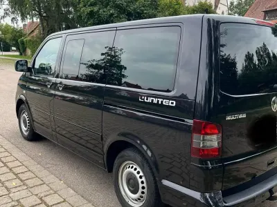 Używany VW T5 174 KM (127 kW) 2008 Czarny Van