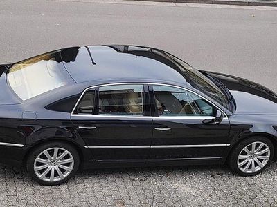 VW Phaeton