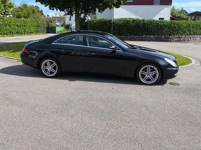 Second-hand Mercedes CLS320 224 CP (164 kW) 2007 Negru Coupe