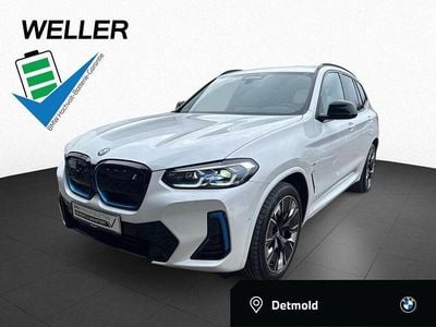 Gebraucht BMW iX3 M Sport 210 kW (286 PS) 2023 Mineralweiß (weiß) SUV