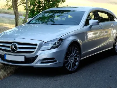 Gebraucht Mercedes CLS350 265 PS (194 kW) 2013 Silber Coupé