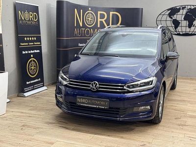 Blau Gebraucht 2021 VW Touran Van / Kleinbus | 23.400 € (Fairer Preis)
