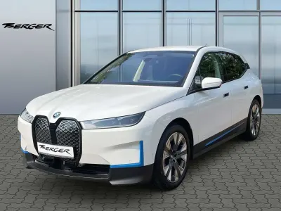 Gebraucht BMW iX 384 kW (523 PS) 2022 Alpinweiss iii SUV