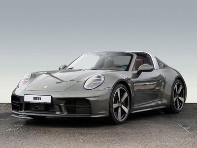 Neu Porsche 911 Targa 4S 480 PS (353 kW) 2026 Grün Cabrio