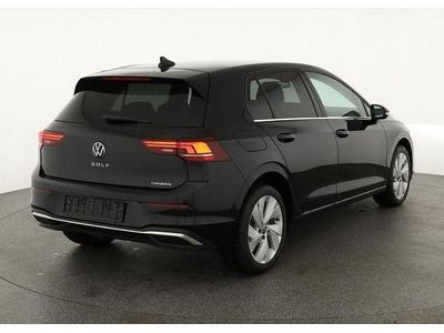 Nouă VW Golf VIII Edition 204 CP (150 kW) 2025 Berlinǎ