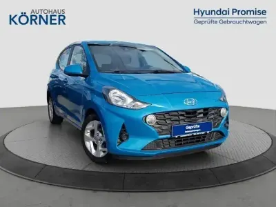 Gebraucht Hyundai i10 Trend 67 PS (49 kW) 2021 Blau Kleinwagen