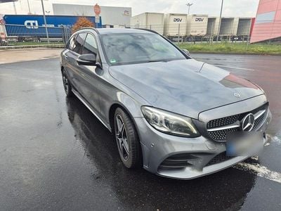 Gebraucht Mercedes C300 AMG line 258 PS (189 kW) 2018 Grau Kombi