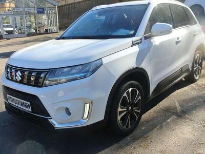 Gebraucht Suzuki Vitara Comfort+ 129 PS (94 kW) 2023 Weiß SUV