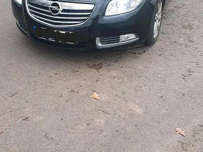 Gebraucht Opel Insignia 160 PS (117 kW) 2010 Schwarz Kombi
