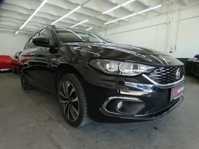 Usata Fiat Tipo Business 120 CV (88 kW) 2020 Nero Berlina