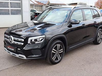 Mercedes GLB180