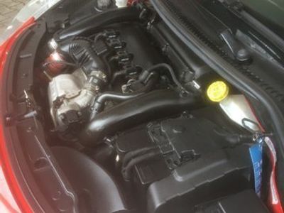 Gebraucht Peugeot 207 CC 156 PS (114 kW) 2011 Rot Cabrio