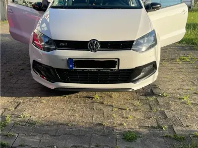 Gebraucht VW Polo R-line 90 PS (66 kW) 2017 Weiß Kleinwagen