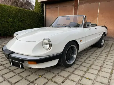 Gebraucht Alfa Romeo Spider 103 PS (75 kW) 1987 Weiß Cabrio