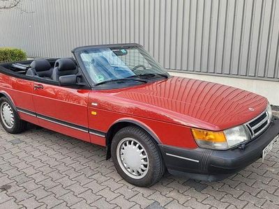 Second-hand Saab 900 Cabriolet 141 CP (103 kW) 1992 Roșu Cabrio