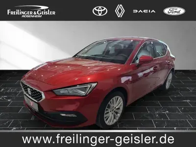 Gebraucht Seat Leon XCELLENCE 190 PS (139 kW) 2023 Desire rot (metallic) Limousine