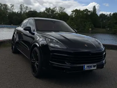 Gebraucht Porsche Cayenne Coupe 340 PS (250 kW) 2019 Schwarz Coupé