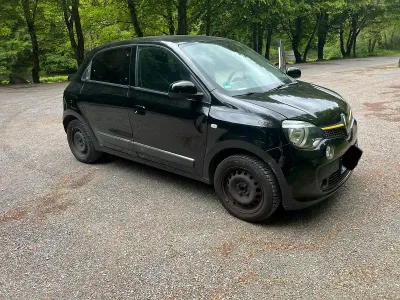 Używany Renault Twingo SE 71 KM (52 kW) 2018 Czarny Hatchback