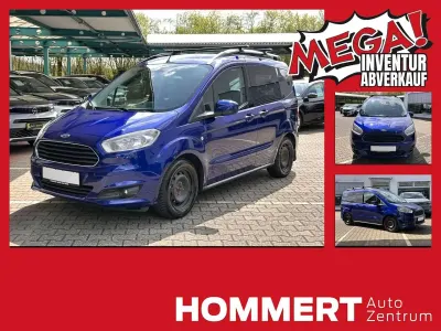 Gebraucht Ford Tourneo Titanium 101 PS (74 kW) 2017 Indicblau metallic Kombi