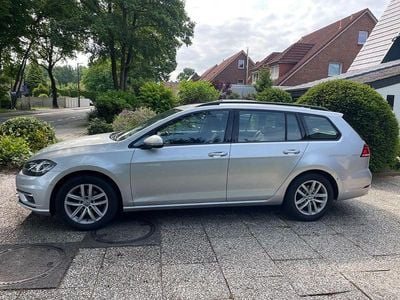 Second-hand VW Golf VII Comfortline 150 CP (110 kW) 2020 Argintiu Break