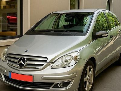 Mercedes B150