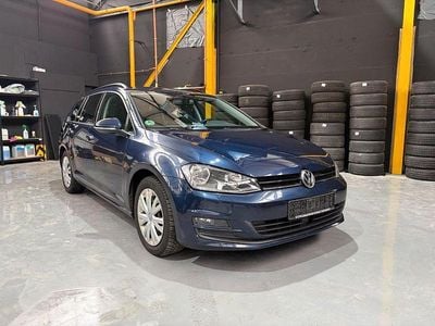 Gebraucht VW Golf VII 105 PS (77 kW) 2014 Blau Kombi